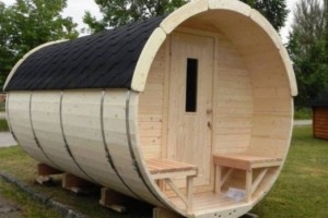 Баня-бочка ComfortProm 5 метров с печным узлом, предбанником и помывочной + терраса 0,5м