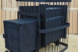 Печь банная ComfortProm СТАЛЬ 8 мм, для парной до 26 кубов, вес 105 кг, длина дров до 50 см, на 160 кг камней, чугунная дверь