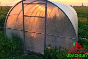 Теплица Велес  Цельная Дуга ширина 3м длина 8м БЕСПЛАТНАЯ ДОСТАВКА
