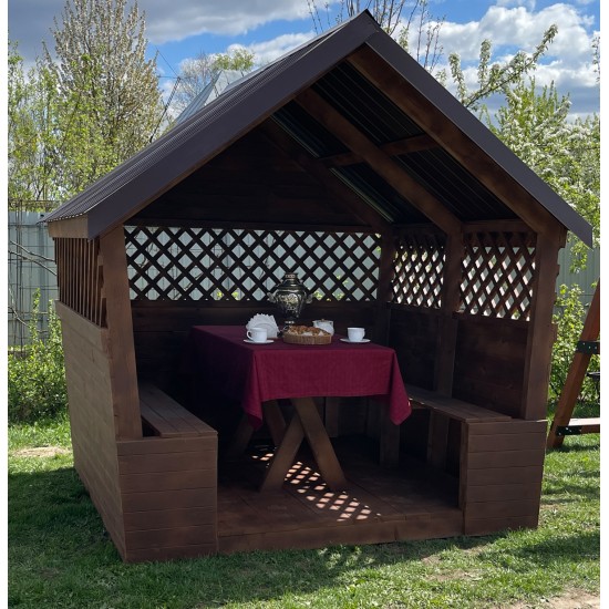 Беседка деревянная ComfortProm с двухскатной крышей 2x2 метра